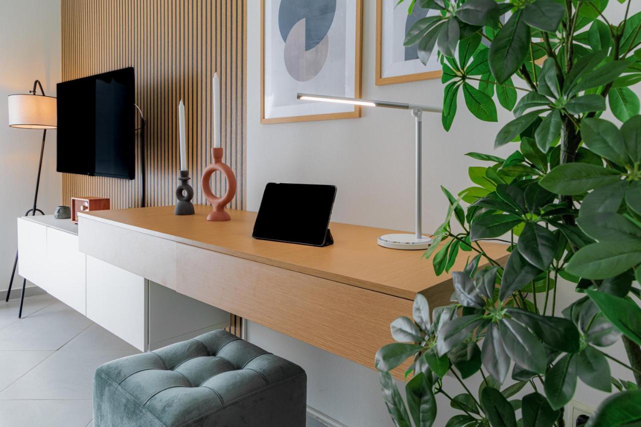 Sunny & Modern Apt For 3 Persons 아테네 외부 사진